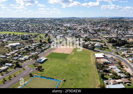 Drone fotografia aerea del comune di Parkes in regionale Nuovo Galles del Sud in Australia Foto Stock