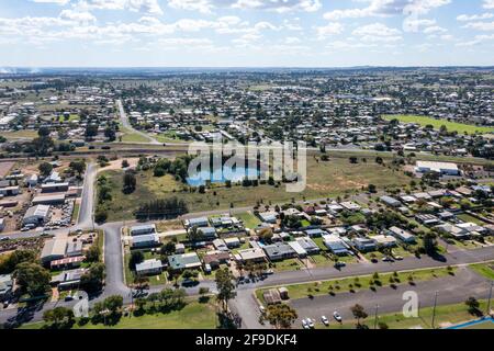 Drone fotografia aerea del comune di Parkes in regionale Nuovo Galles del Sud in Australia Foto Stock