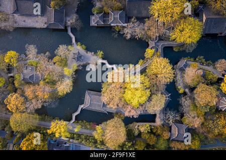 Veduta aerea del Giardino degli amministratori umili, un classico giardino cinese a Suzhou, Cina Foto Stock