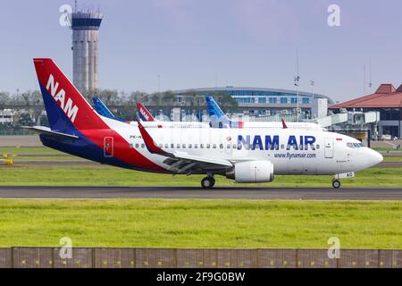 Giacarta, Indonesia - 27 gennaio 2018: Aereo NAM Air Boeing 737 all'aeroporto Soekarno-Hatta di Giacarta (CGK) in Indonesia. Boeing è un aircraf americano Foto Stock