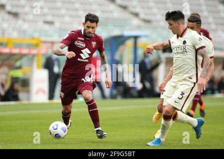 Torino, Italia. 18 Apr 2021. Antonio Sanabria (Torino FC) durante il Torino FC vs COME Roma, Serie calcistica italiana A match a Torino, Italia, Aprile 18 2021 Credit: Independent Photo Agency/Alamy Live News Foto Stock