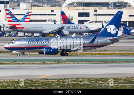 Los Angeles, Stati Uniti d'America - 22. Febbraio 2016: Aeromexico Boeing 737-700 all'aeroporto di Los Angeles (LAX) negli Stati Uniti. Boeing è un produttore di aeromobili con sede a S. Foto Stock