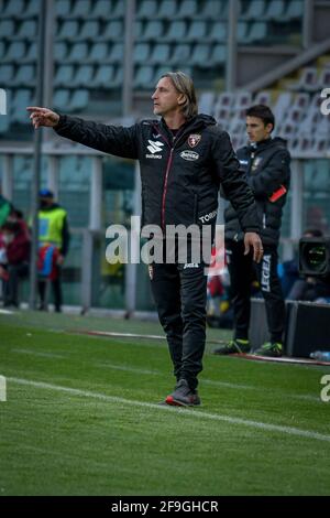 Torino, Italia. 18 Apr 2021. Torino. Partita di campionato Serie A Tim 2020/2021. Torino vs Roma. Grande Stadio Olimpico di Torino nella foto: Davide Nicola Credit: Independent Photo Agency/Alamy Live News Foto Stock