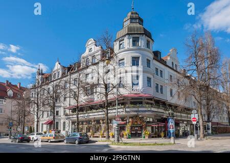 Facciata di Feinkost-Kaefer, Prinzregentenstrasse, Bogenhausen, Monaco, alta Baviera, Baviera, Germania Foto Stock