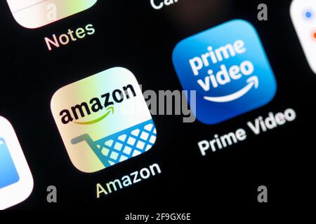 Amazon App, Amazon prime Video, e-commerce, Logo, icona dell'app, Anzeige auf einem Bildschirm vom Handy, smartphone, Makroaufnahme, dettaglio, formatfuellend Foto Stock