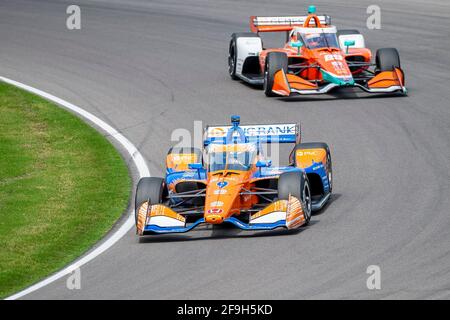 Birmingham, Alabama, Stati Uniti. 17 Apr 2021. SCOTT DIXON (9) di Auckland, Nuova Zelanda pratica per l'Honda Indy Grand Prix di Alabama al Barber Motorsports Park di Birmingham, Alabama. Credit: Eddie Hurskin Grindstone Media/ASP/ZUMA Wire/Alamy Live News Foto Stock