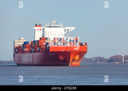 Nave container REFER CAP SAN MARCO, gestita dalla compagnia di navigazione HAMBURG Süd, sul fiume Elba, in direzione di Amburgo, Foto Stock