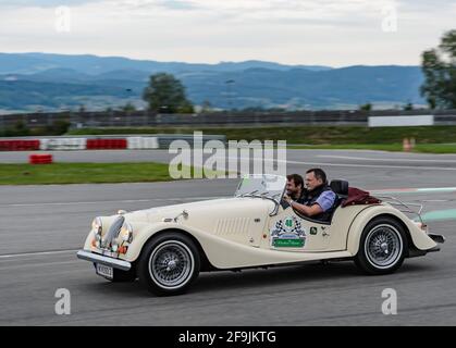 melk, austria, 03 settembre 2015, morgan roadster al classico wachau, concorso per auto d'epoca Foto Stock