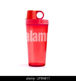 Colorato bicchiere in plastica con coperchio - isolato su sfondo bianco Foto Stock