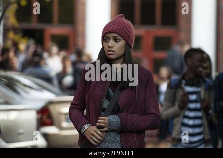 SAMANTHA LOGAN nel VUOTO (2020), diretto da DAVID PRIOR. Credito: Boom! Studi / Album Foto Stock