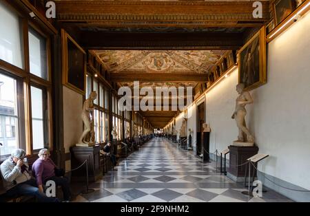 Firenze, Italia. All'interno della Galleria degli Uffizi, il più famoso museo di Firenze. Foto Stock
