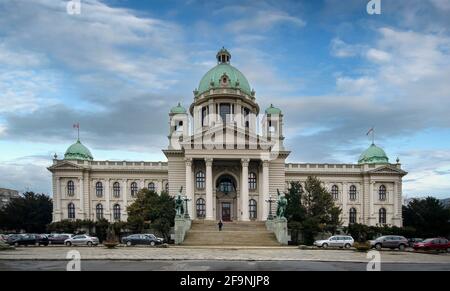 Parlamento della Repubblica di Serbia (Narodna skupstina Republike Srbije) a Belgrado (Beograd). La costruzione dell'Assemblea Nazionale Foto Stock