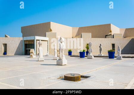 Vista del Bahrain National Museum di Manama. Foto Stock