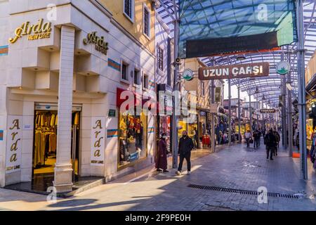 Il famoso Bazaar Ottomano Koza Han a Bursa, Turchia Foto Stock