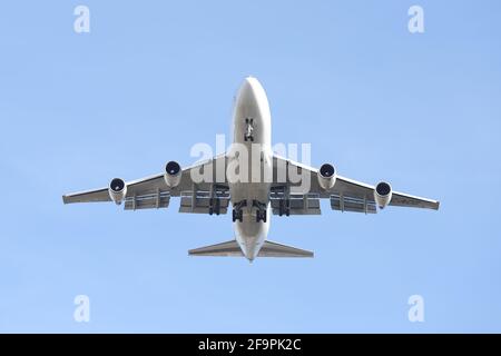 ISTANBUL, TURCHIA - 31 GENNAIO 2021: ACT Airlines Boeing 747-481BDSF (CN 25641) atterra all'aeroporto Ataturk di Istanbul. Foto Stock