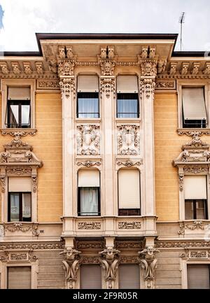 Italia Piemonte Torino - quartiere Crocertta - Via Lamarmora - Liberty House Foto Stock