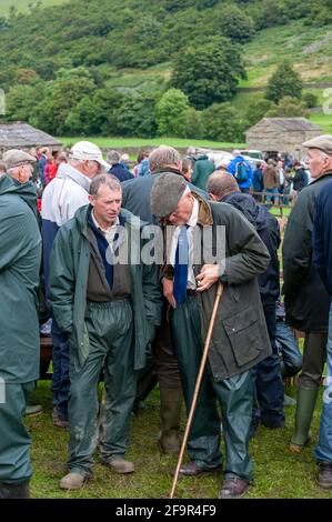 Gli agricoltori di Muker mostrano a Swalledale pecore. Yorkshire Dales National Park, 2009. Foto Stock