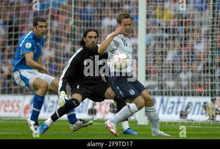 CAMPI EUROPEI INGHILTERRA V ISRAELE A WEMBLEY 8/9/2007 FOTO DAVID ASHDOWN Foto Stock