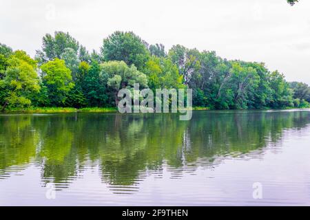 Vista sul parco del palazzo barocco a Wilanow, Varsavia, Polonia Foto Stock