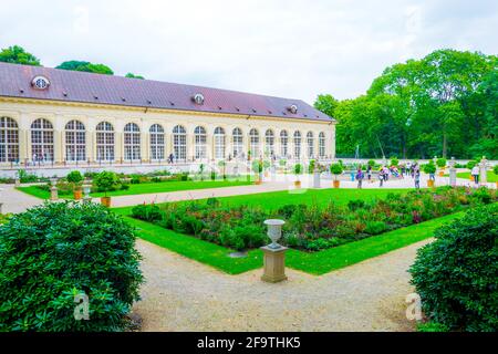 Antico edificio di Orangerie nel parco Lazienki di Varsavia, Polonia. Foto Stock