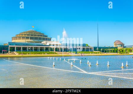 Wroclaw fontana multimediale di fronte alla sala Stulecia, Polonia Foto Stock