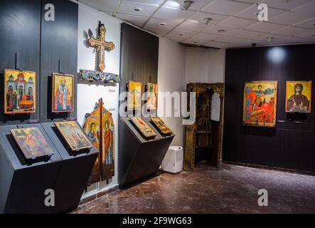 NESSEBAR, BULGARIA, 14 LUGLIO 2015: Vista di un ortodosso icone dal museo di storia nella città bulgara di nessebar Foto Stock