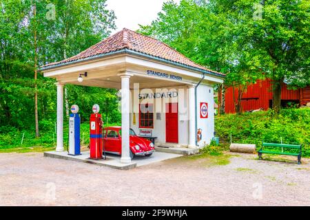 OSLO, NORVEGIA, 24 AGOSTO 2016: Vista di un distributore di benzina nel museo folk norvegese di Oslo, Norvegia Foto Stock