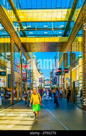 GOTEBORG, SVEZIA, 25 AGOSTO 2016: Vista di una strada a Goteborg, Svezia. Foto Stock