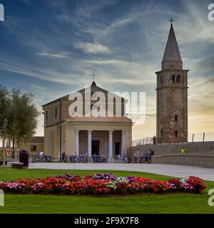 Santuario di Santa Maria d'Angelo in una mattina claretia Foto Stock