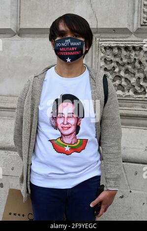 Londra, Regno Unito. 21 Apr 2021. Manifestazione contro il colpo di Stato militare in Myanmar, Downing Street, Londra. Credito UK: michael melia/Alamy Live News Foto Stock