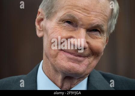 Washington, Stati Uniti. 21 Apr 2021. L'ex senatore statunitense Bill Nelson, nominato amministratore della NASA, parla durante un'audizione di conferma del Comitato del Senato per il commercio, la scienza e i trasporti su Capitol Hill a Washington, DC mercoledì 21 aprile 2021. Foto in piscina di Saul Loeb/UPI Credit: UPI/Alamy Live News Foto Stock