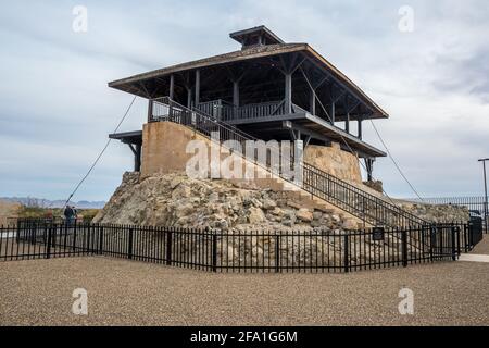 Colorado River, AZ, USA - 22 dicembre 2019: La Torre della Guardia Foto Stock