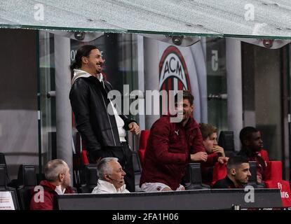 Zlatan Ibrahimovic dell'AC Milan sorridendo durante la Serie A. 2020/21 partita di calcio tra AC Milan e US Sassuolo AT Gius/LM Foto Stock