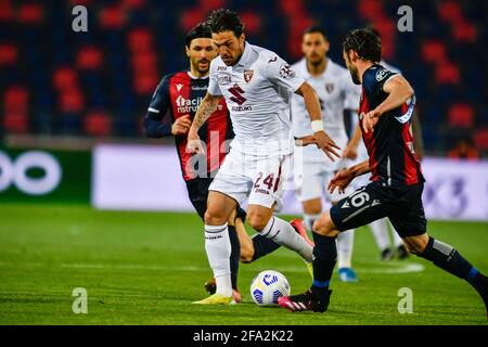 Simone Verdi (Torino FC) durante il Bologna FC vs Torino FC, la serie calcistica italiana A a Bologna, Italia, aprile 21 2021 Foto Stock