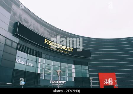 Copenaghen, Danimarca - 6 giugno 2014. Centro commerciale Fisketorvet. Foto Stock