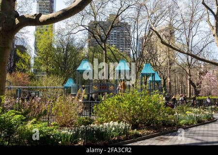 Funzionario di polizia Moira Ann Smith Parco Giochi nel Madison Square Park, NYC Foto Stock