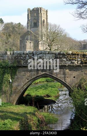 Fontane Abbey nella primavera 2021 Foto Stock