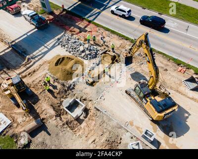 Costruzione lungo Fish Hatchery Road, Fitchburg, Wisconsin, USA. Foto Stock