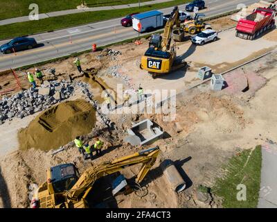 Costruzione lungo Fish Hatchery Road, Fitchburg, Wisconsin, USA. Foto Stock