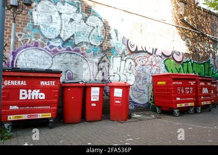 Bidoni di spazzatura UK Foto Stock