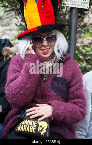 Festa tradizionale del carnevale nelle vie di Poggio Mirteto, Italia, 02 21 2010 Foto Stock