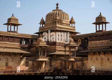 Particolare del Palazzo Jahangir Mahal di Orchha, Madhya Pradesh, India. Foto Stock