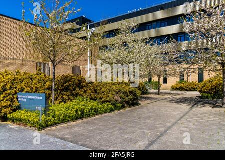 Dipartimento di Scienza dei Materiali e metallurgia edificio (2013) sulla West Cambridge sito dell'Università di Cambridge, UK. Gli architetti di NBBJ la Foto Stock