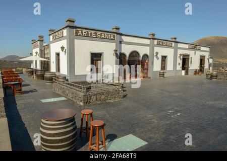 Lanzarote, Spagna - 19 gennaio 2021: Cantina di la Geria sull'isola di Lanzarote, Spagna Foto Stock