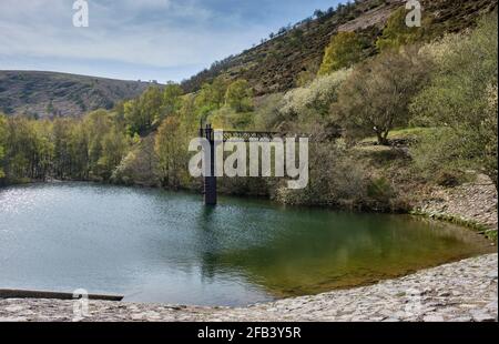 Lago artificiale di New Pool Hollow vicino a Carding Mill Valley, Church Stretton, Shropshire Foto Stock