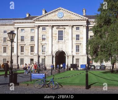 Ingresso alla piazza del Parlamento, il Trinity College di Dublino, College Green, Dublino, Provincia di Leinster, Repubblica di Irlanda Foto Stock