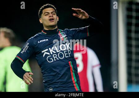 AMSTERDAM, PAESI BASSI - APRILE 23: Elayis Tavsan del NEC deluso durante la partita olandese di Keukenkampioendivisie tra Ajax U23 e NEC a De Toeko Foto Stock