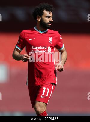 Anfield, Liverpool, Merseyside, Regno Unito. 24 Apr 2021. Calcio della Premier League inglese, Liverpool contro Newcastle United; Mohammed Salah di Liverpool Credit: Action Plus Sports/Alamy Live News Foto Stock