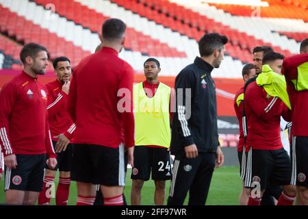 SHEFFIELD, REGNO UNITO. 24 APRILE Rhian Brewster di Sheffield si è Unito prima della partita della Premier League tra Sheffield United e Brighton e Hove Albion a Bramall Lane, Sheffield, sabato 24 aprile 2021. (Credit: Pat Scaasi| MI News) Credit: MI News & Sport /Alamy Live News Foto Stock