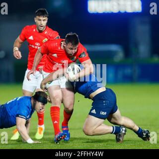 RDS Arena, Dublino, Leinster, Irlanda. 23 Apr 2021. Rugby della Coppa dell'Arcobaleno, Leinster contro Munster; Niall Scannell di Munster è placcato credito: Action Plus Sports/Alamy Live News Foto Stock